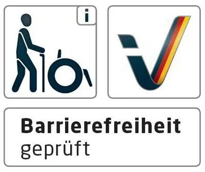 Bild von dem Logo Barrierefreiheit. Hinweis darauf dass die Barrierefreiheit geprüft ist und ein Bild mit einem Piktrogramm mit Rollstuhl und Geheinschränkung