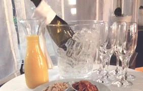 Premium Pausen Paket Flasche Sekt und 1l Saft